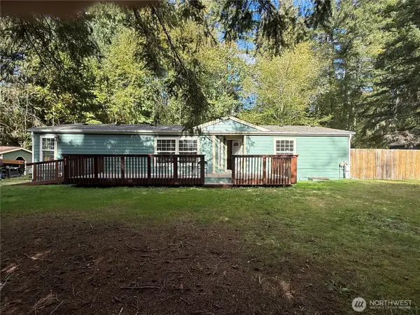 730 NE Snowcap Drive, Tahuya, WA 98588