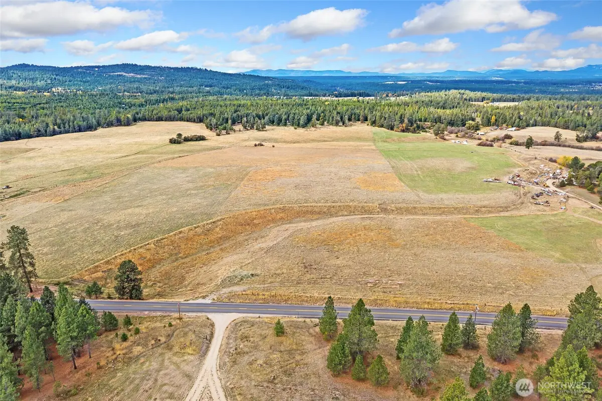 36277 E Elk Chattaroy Road, Elk, WA 99009 - #1