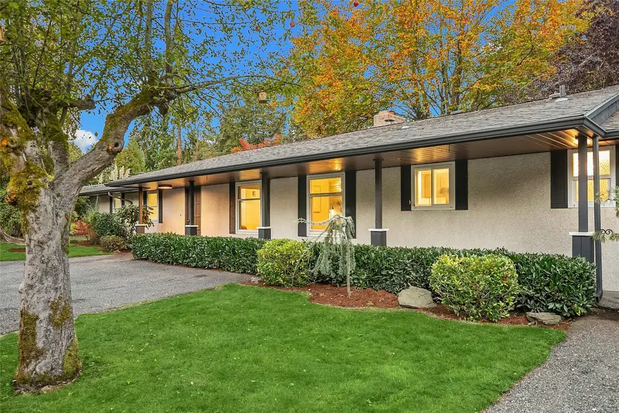 11421 20th Avenue S, Seattle, WA 98168 - #2
