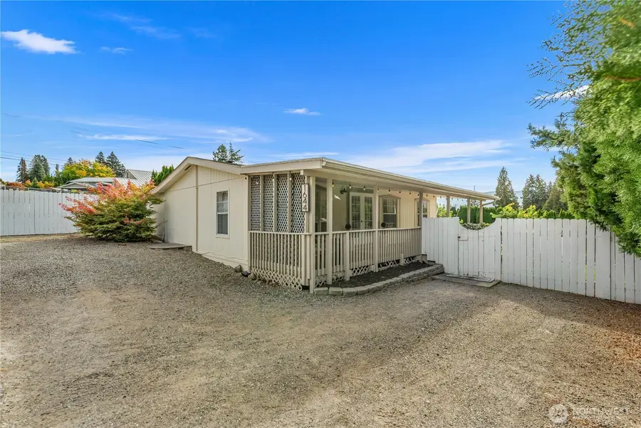 1644 8th Street Ne, East Wenatchee, WA 98802 - #2