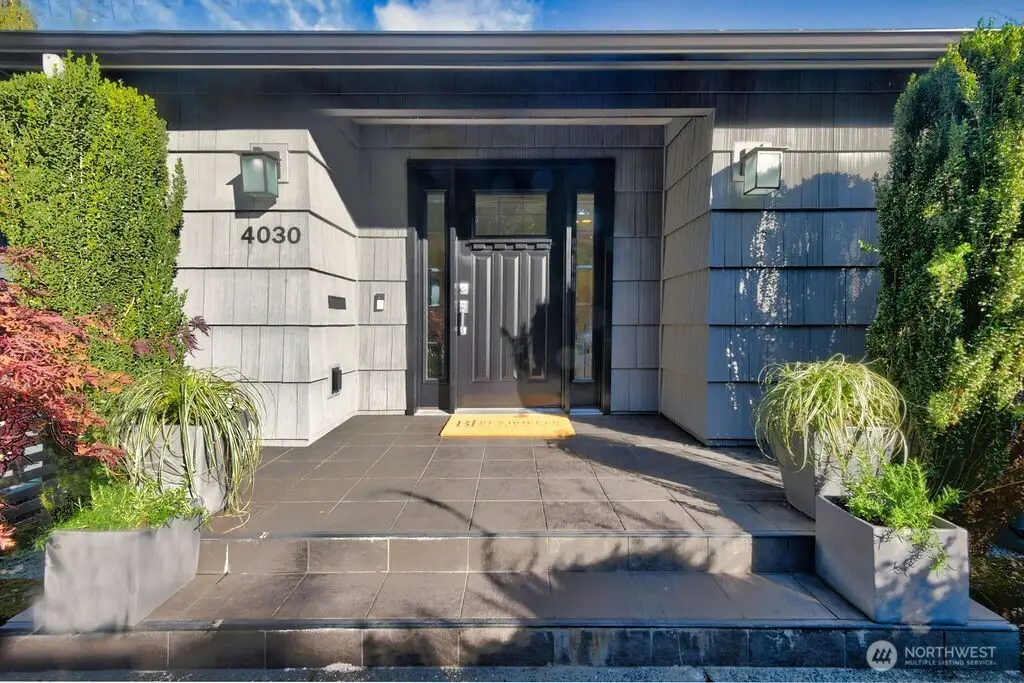 4030 26th Avenue W, Seattle, WA 98199 - #1