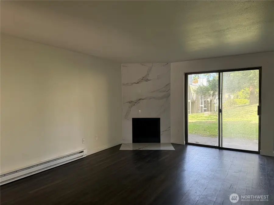 2020 Grant Avenue S #J102, Renton, WA 98055 - #3
