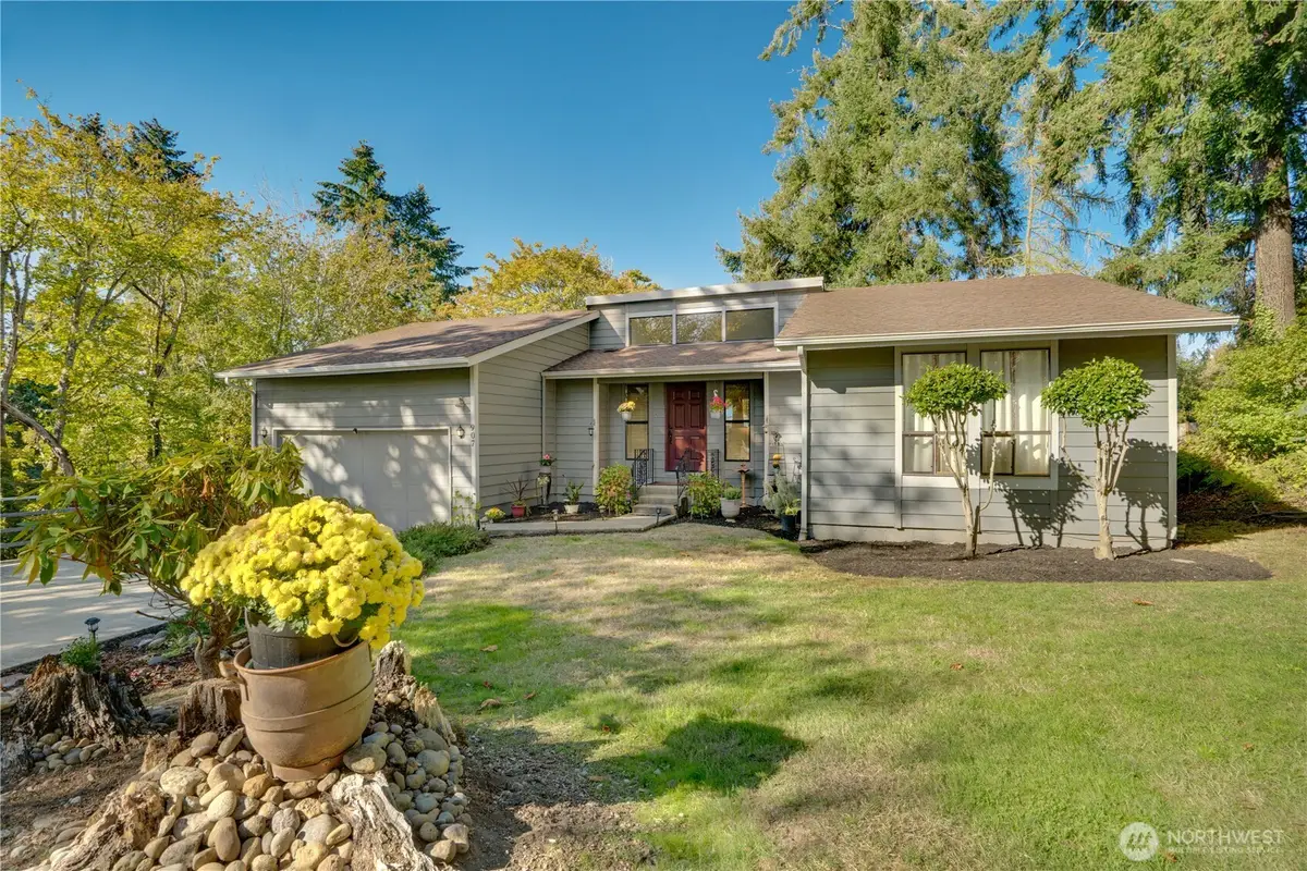 907 Powell Street, Steilacoom, WA 98388 - #1