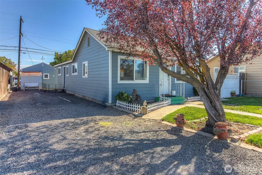 3209 S 2nd Street, Union Gap, WA 98903 - #3