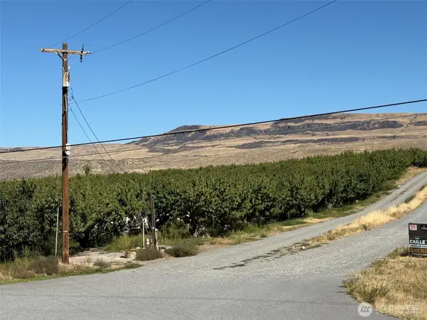 20 Dion Drive #8, Brewster, WA 98812