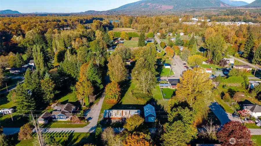 401 Hamilton Avenue, Hamilton, WA 98255 - #3