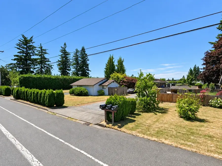 6928 51st Avenue Ne, Marysville, WA 98270 - #2