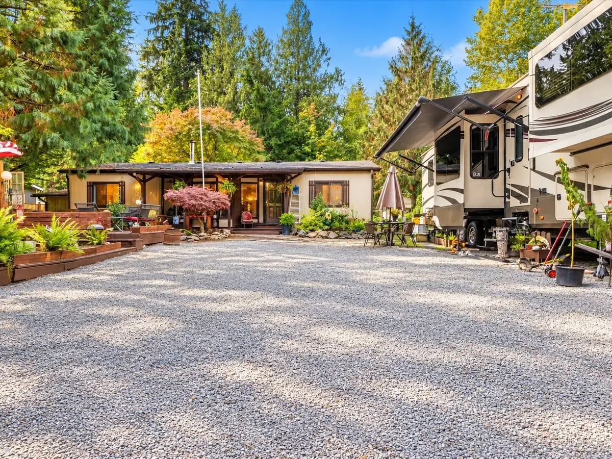 16516 W Lake Goodwin Rd, Stanwood, WA 98292 - #1