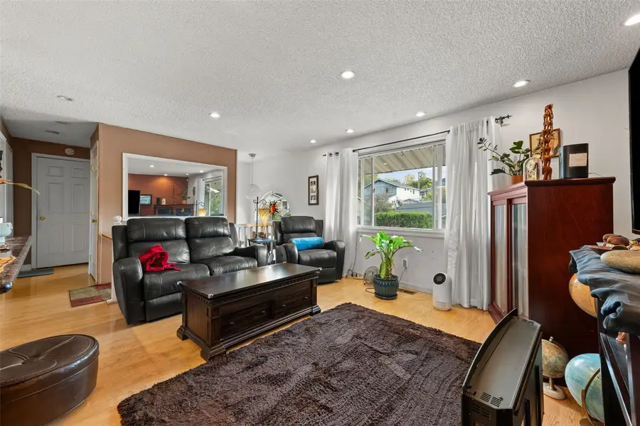 4057 30th Avenue S, Seattle, WA 98108 - #3