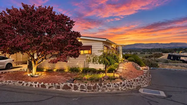 1 Leisure Hill Drive, Union Gap, WA 98903