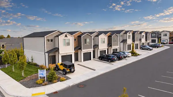 5801 Road 92, Pasco, WA 99301