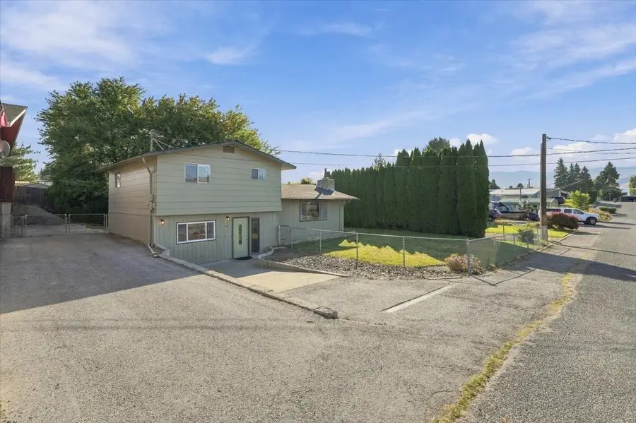 777 N Jerome Lane, East Wenatchee, WA 98802 - #2