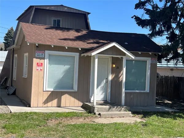 28 N Fir St, Omak, WA 98841