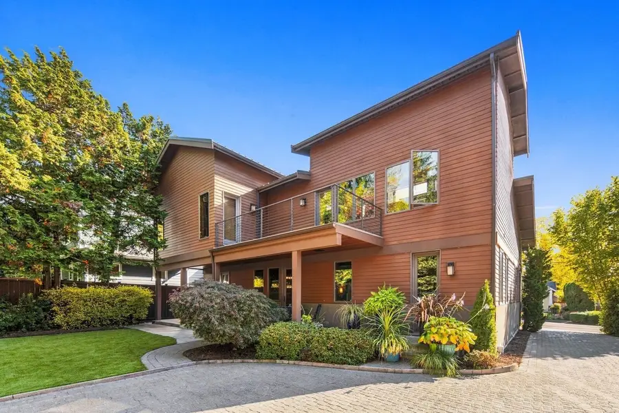 11042 SE 30th Street, Bellevue, WA 98004 - #2