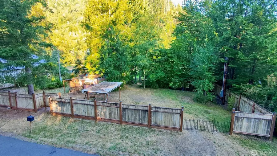 6397 Overland Trl, Maple Falls, WA 98266 - #3