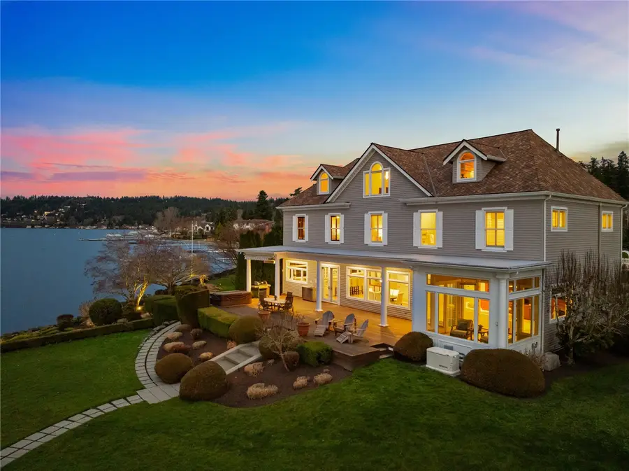 649 E Lake Sammamish Parkway Se, Sammamish, WA 98074 - #2