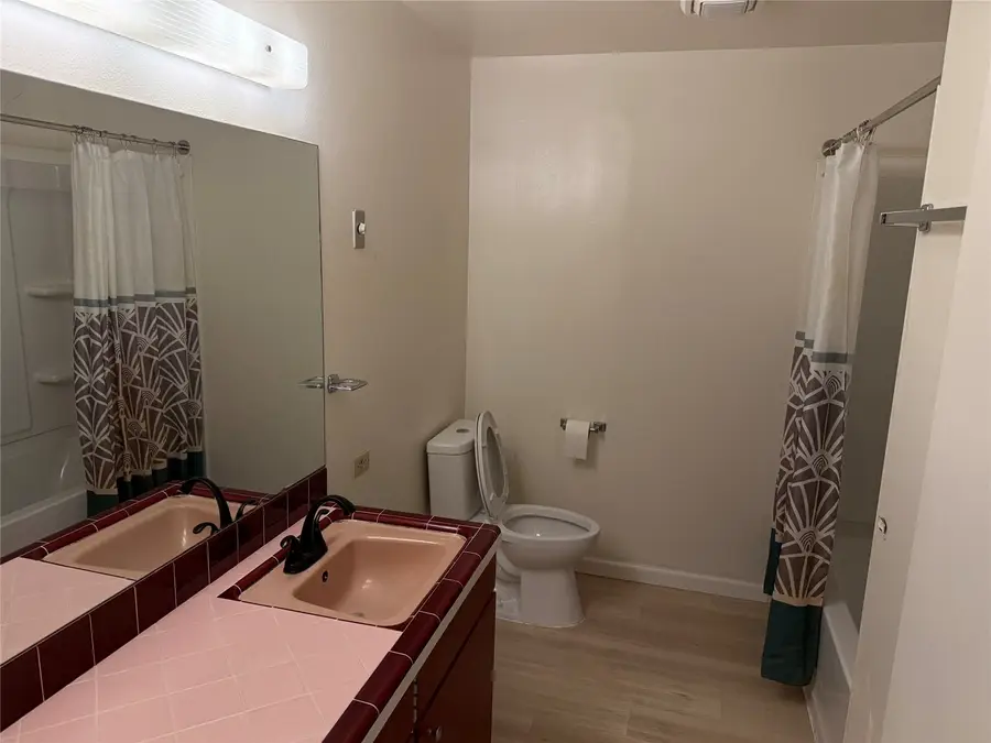 15109 SE Newport Way, Bellevue, WA 98006 - #3