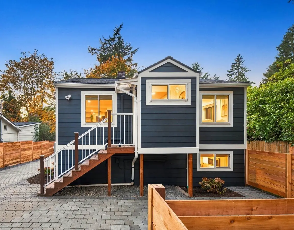 13741 37th Avenue Ne, Seattle, WA 98125 - #1