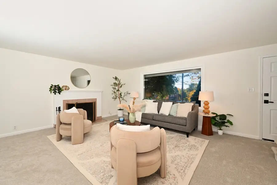 6502 27th Avenue Ne, Seattle, WA 98115 - #2