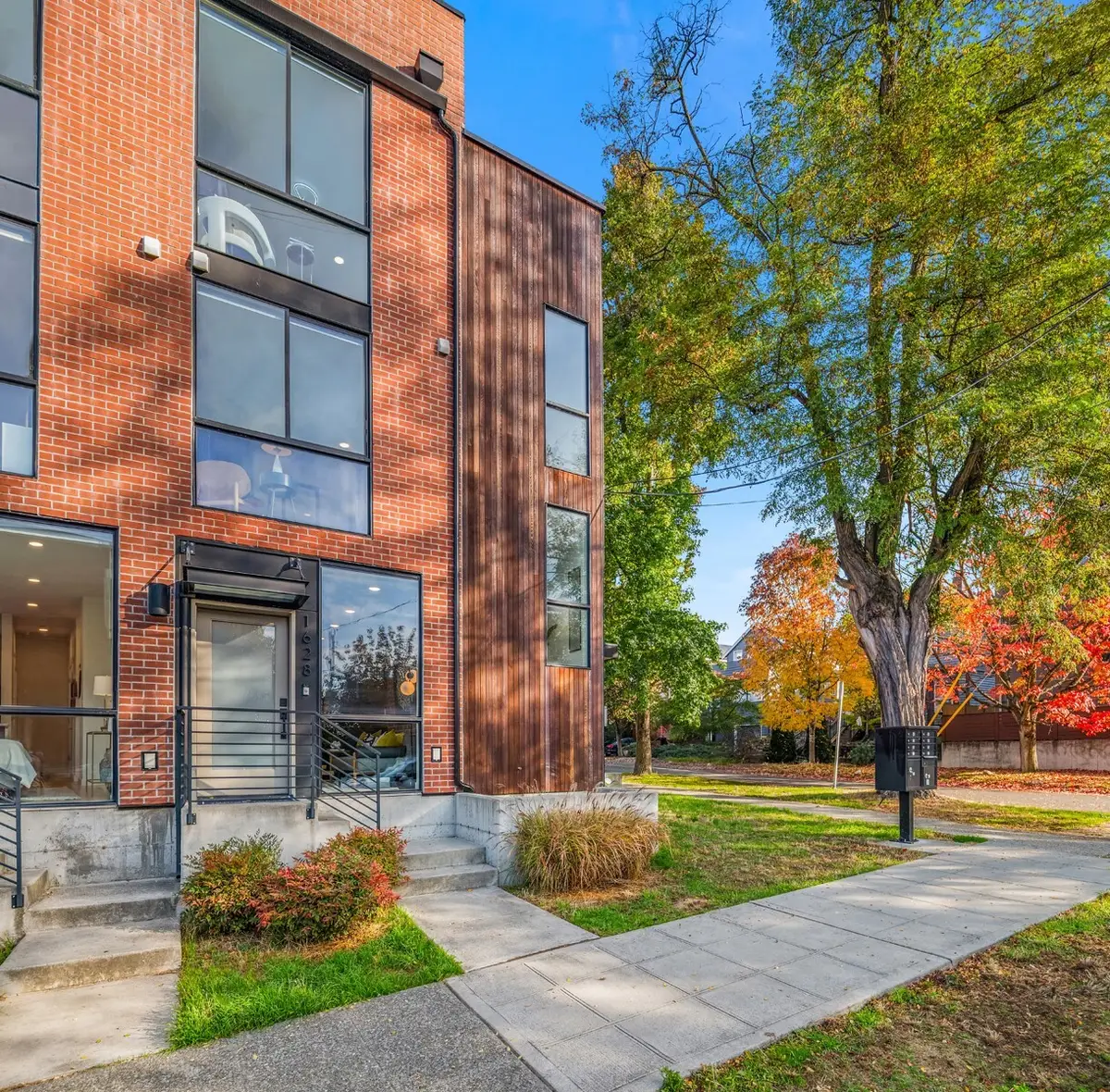 1628 E Marion Street, Seattle, WA 98122 - #1