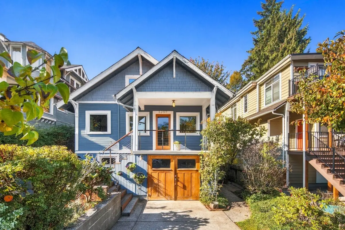 3257 30th Ave Sw, Seattle, WA 98126 - #1