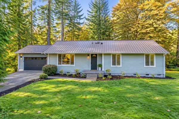6868 Crest Drive Se, Port Orchard, WA 98367