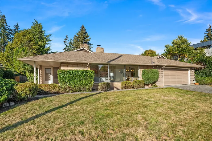 4127 93rd Avenue Se, Mercer Island, WA 98040 - #3