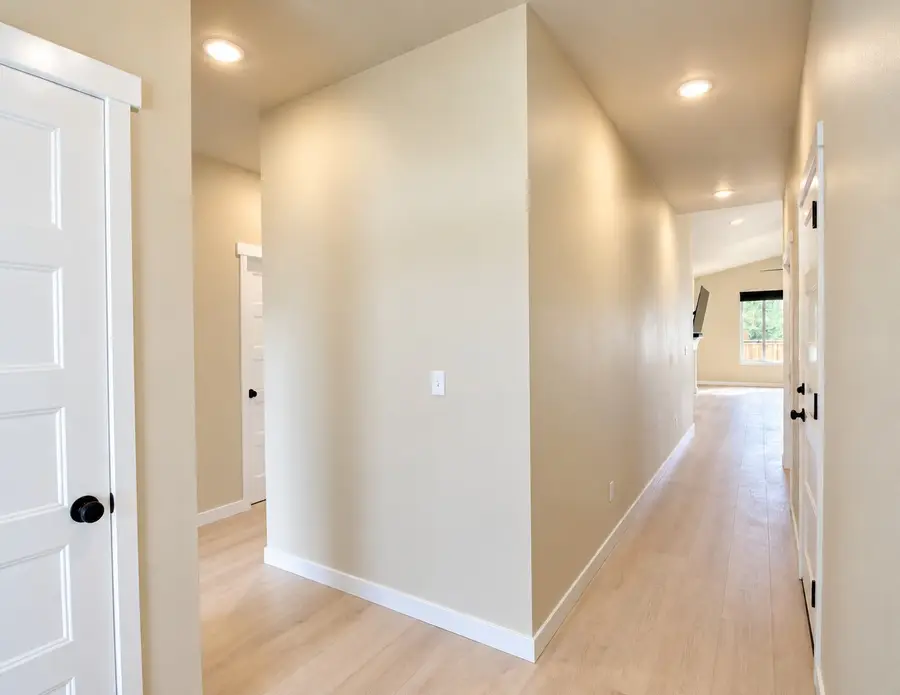 468 Stadium Loop, Napavine, WA 98565 - #2