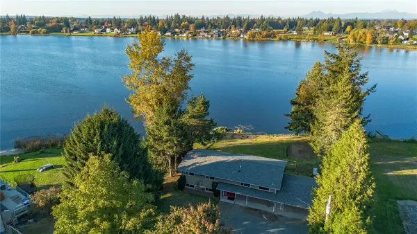 286 E Bartlett Rd, Lynden, WA 98264
