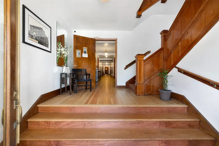 4725 15th Avenue Ne #17, Seattle, WA 98105 - #3