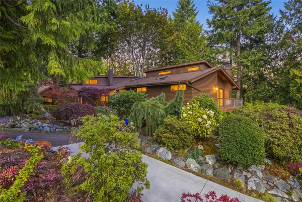 4910 Seabreeze Way, Everett, WA 98203