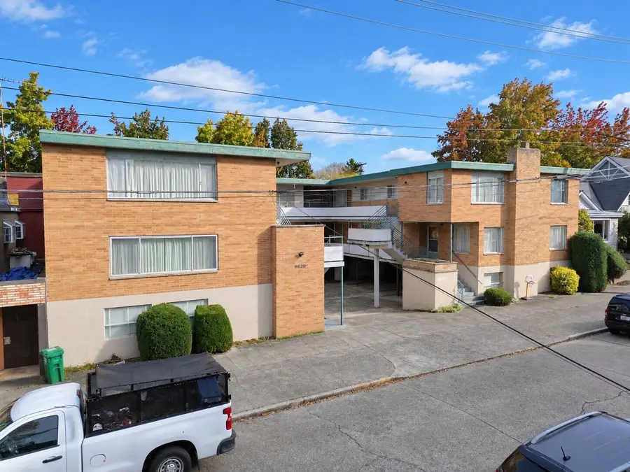 6550 Greeenwood Avenue N, Seattle, WA 98103 - #3