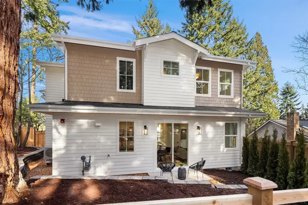 11810 NE 103rd Place, Kirkland, WA 98033