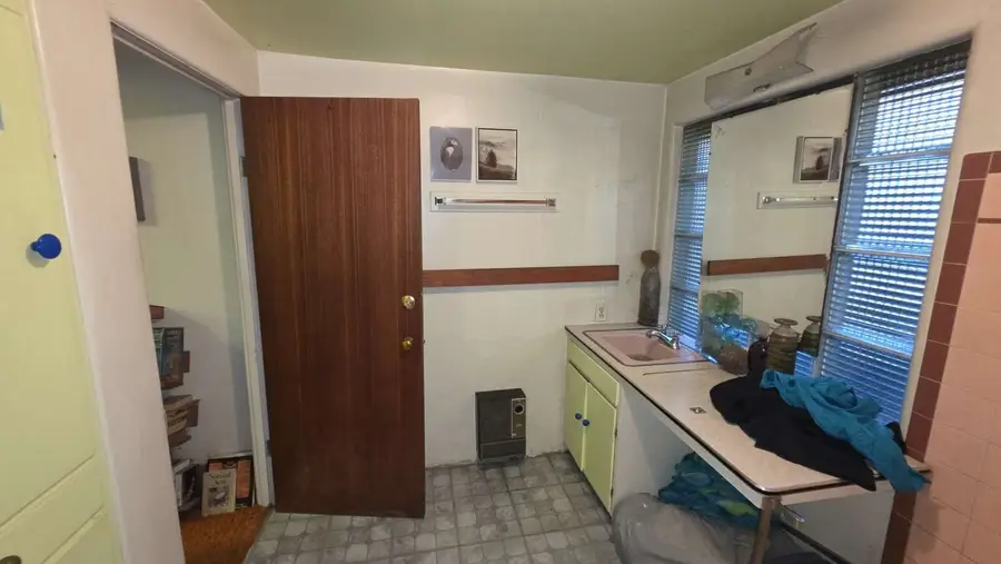 18302 N Evanston Avenue, Shoreline, WA 98133 - #3