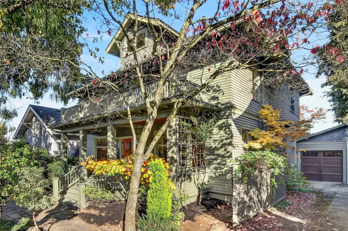 2322 12th Avenue E, Seattle, WA 98102 - #1