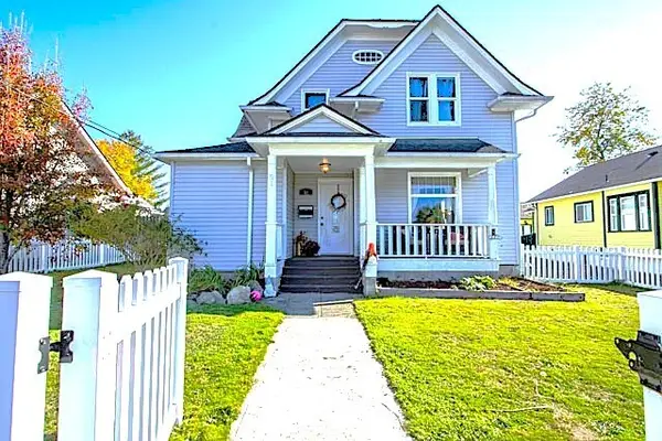 51 SW 3rd Street, Chehalis, WA 98532