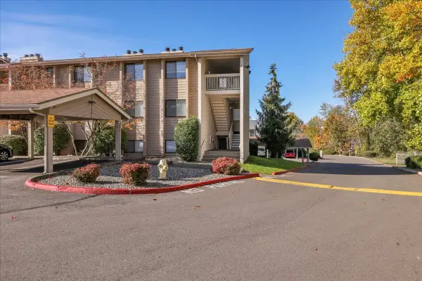 1321 S Puget Drive #E-35, Renton, WA 98055