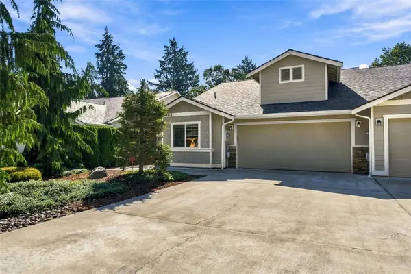 306 154th St E, Tacoma, WA 98445