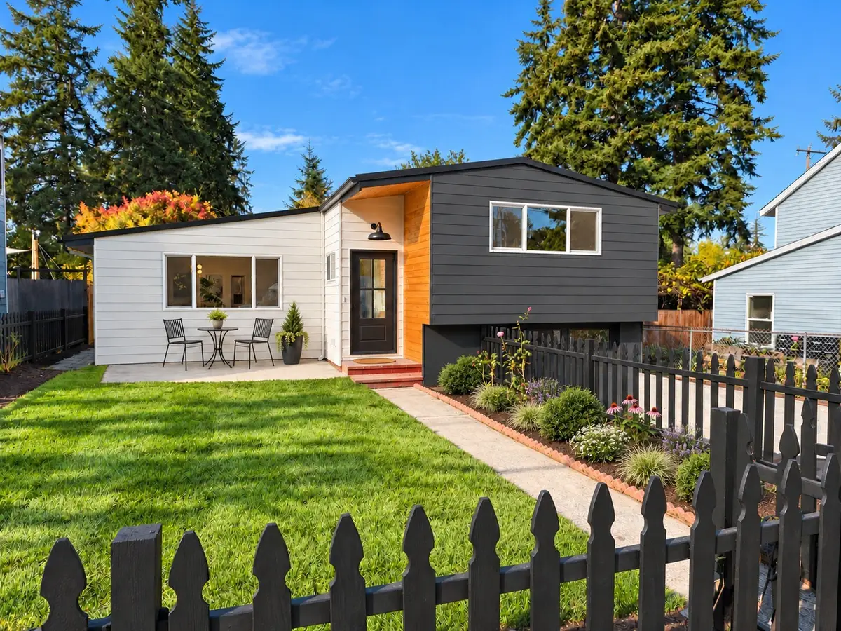 14347 Ashworth Avenue N, Seattle, WA 98133 - #1