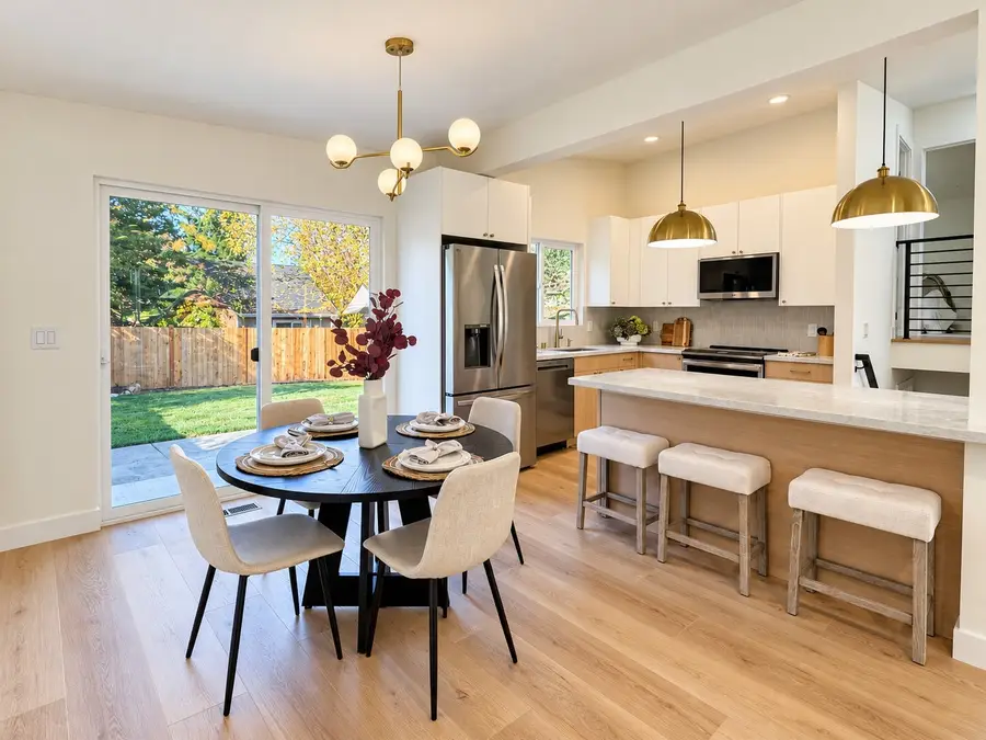 14347 Ashworth Avenue N, Seattle, WA 98133 - #3