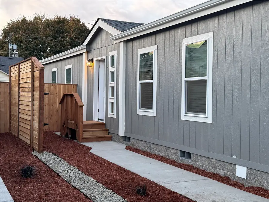 507 S 5th Avenue, Longview Kelso, WA 98626 - #3