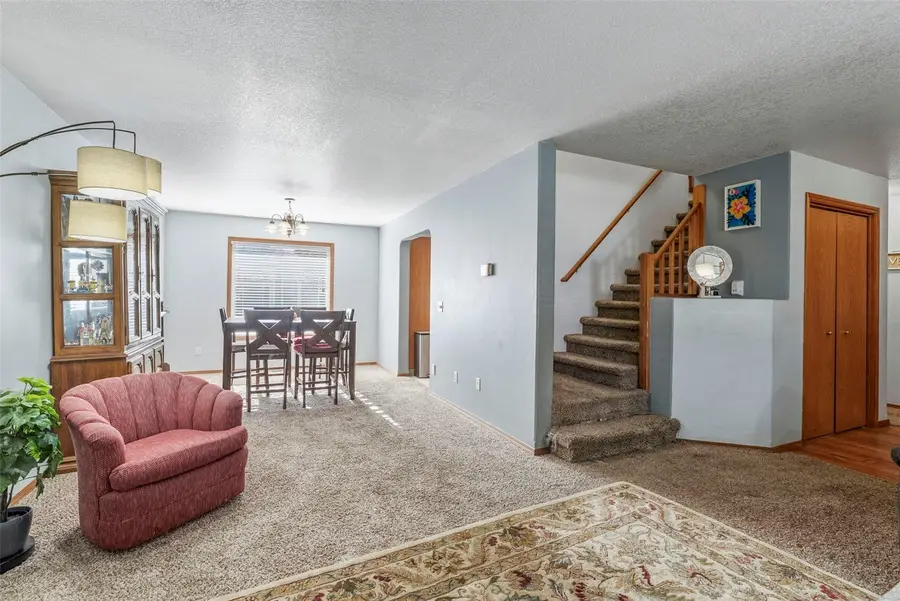 5531 Finch Drive, Longview, WA 98632 - #3