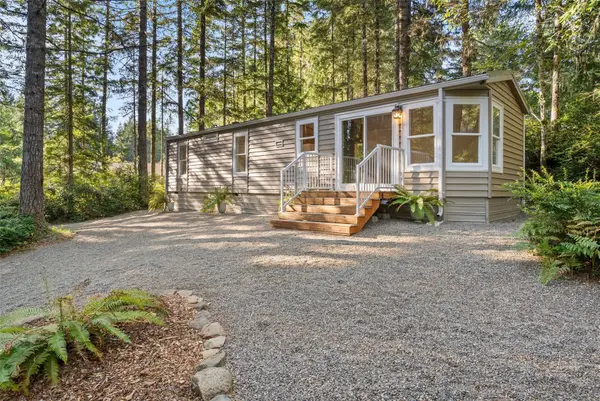 71 N Spindrift Drive, Lilliwaup, WA 98555