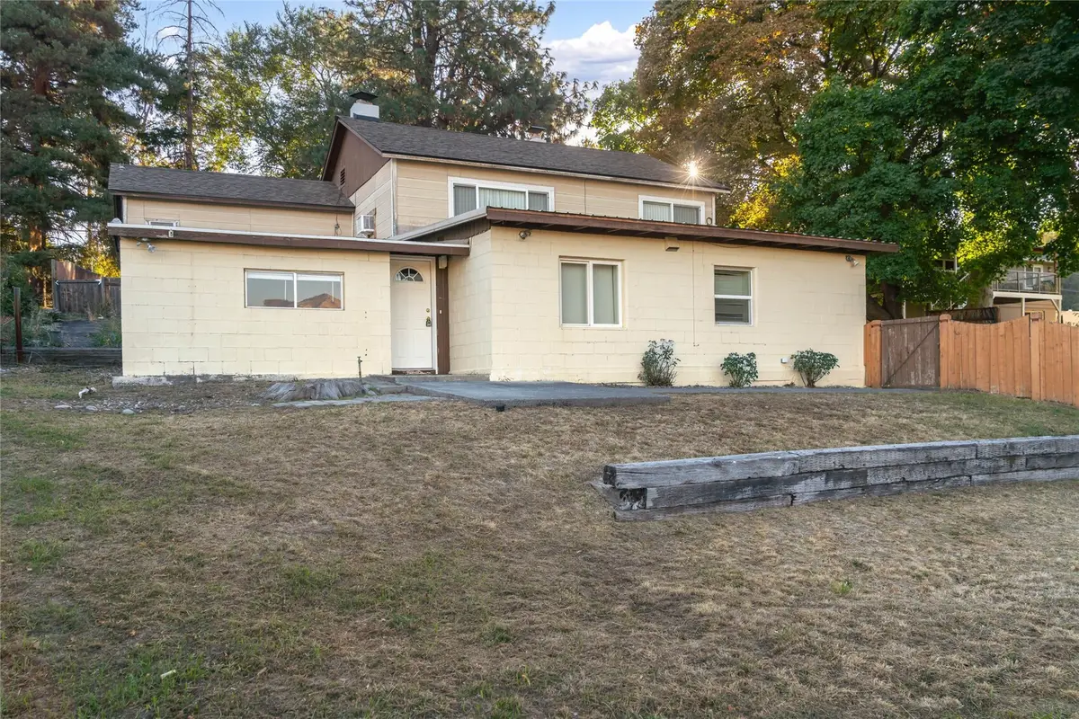 2500 Sunset Hwy, East Wenatchee, WA 98802 - #1