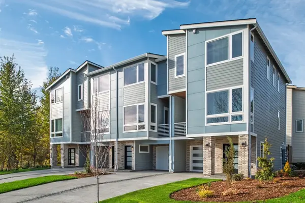 6609 S 128th Street, Seattle, WA 98178