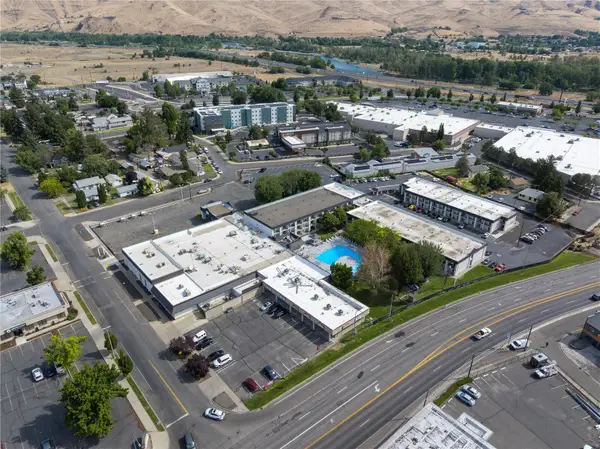 9 N 9th Street, Yakima, WA 98901