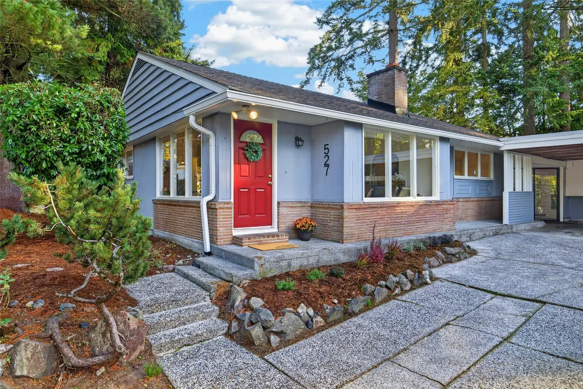 527 N 172nd Street, Shoreline, WA 98133 - #1
