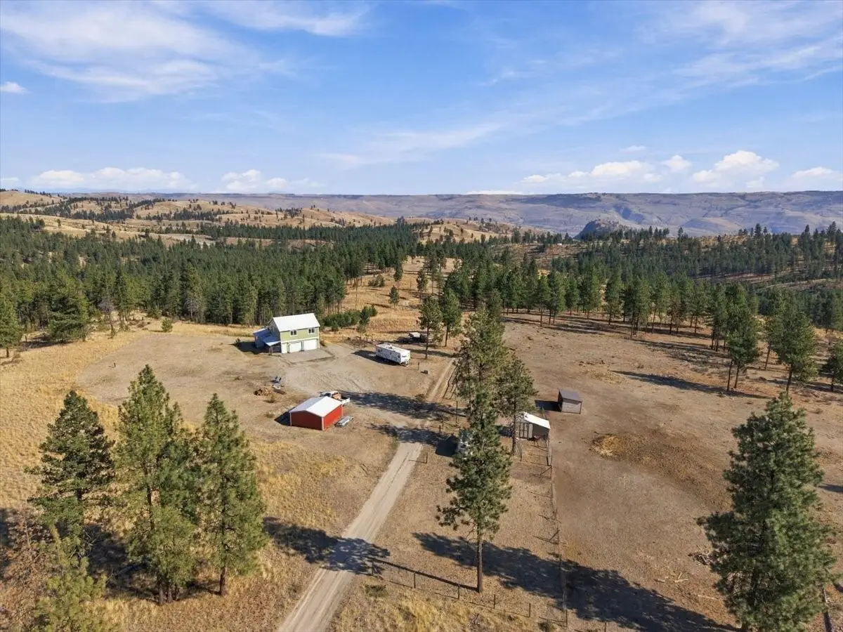 649 Bill Oules Lane, Chelan, WA 98816 - #1