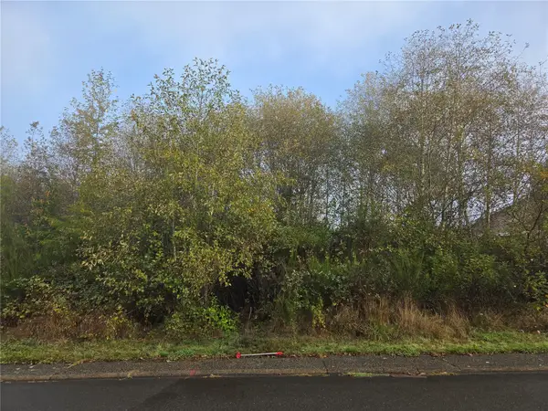 3131 Sanderling Drive #65, Hoquiam, WA 98550