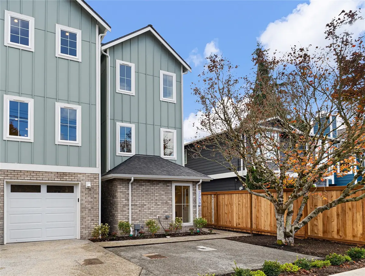 7738 36th Avenue Ne, Seattle, WA 98115 - #1